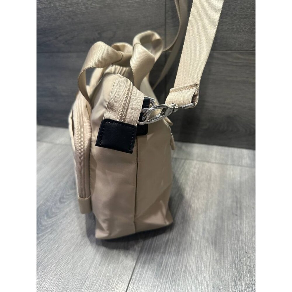 IHKWIP Mini Tote Encore Edition with Colorblock CB Strap Beige A612671 - Picture 5 of 9